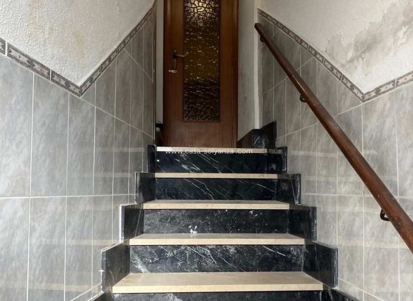Resale - Townhouse - Ondara - Inland