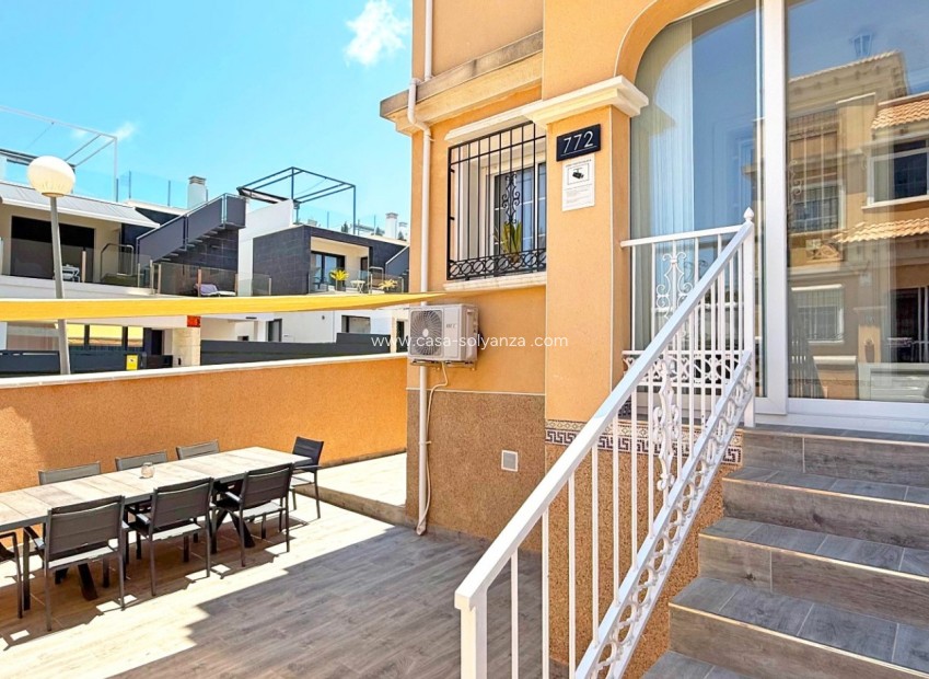 Resale - Townhouse - Orihuela Costa - Costa Blanca