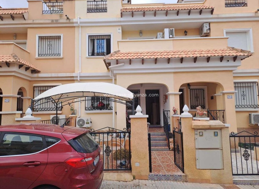Resale - Townhouse - Orihuela Costa - Costa Blanca