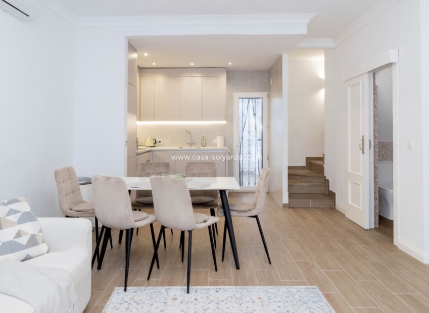 Resale - Townhouse - Orihuela Costa - Costa Blanca