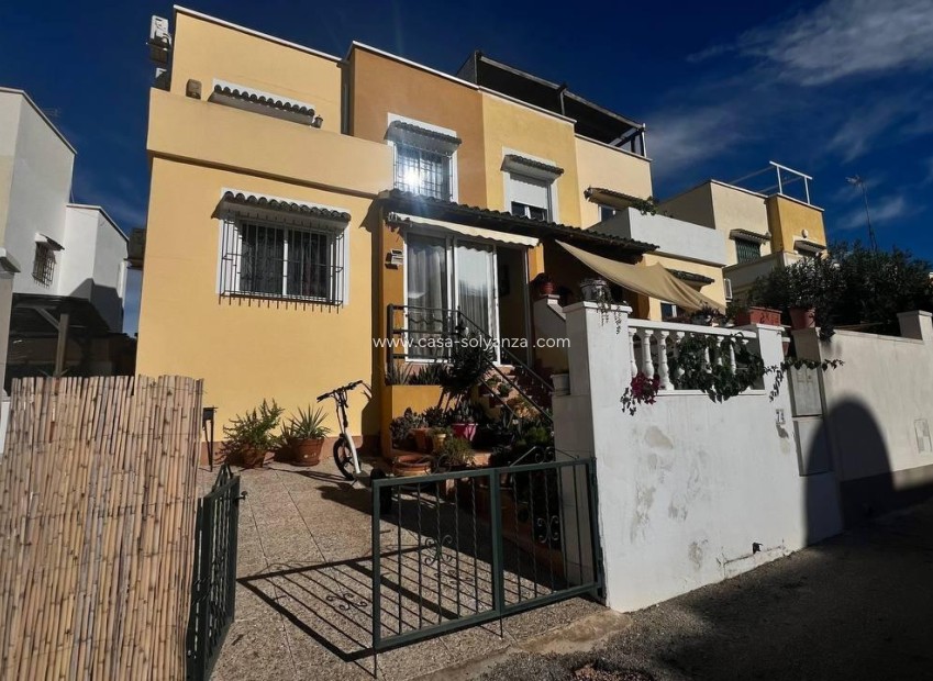 Resale - Townhouse - Orihuela Costa - Los Almendros-La Florida