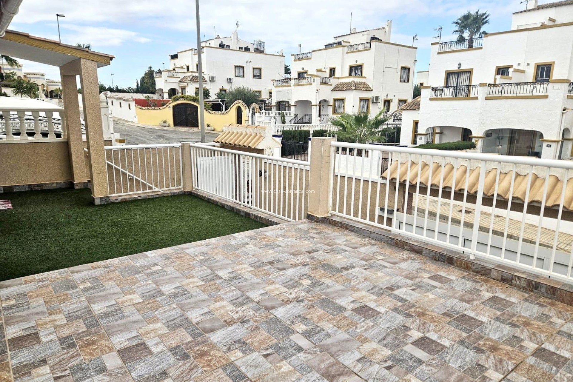 Resale - Townhouse - Orihuela Costa - Los Almendros-La Florida