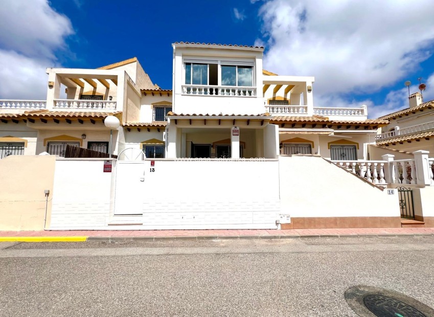 Resale - Townhouse - Orihuela - Urbanización Perla del Mar