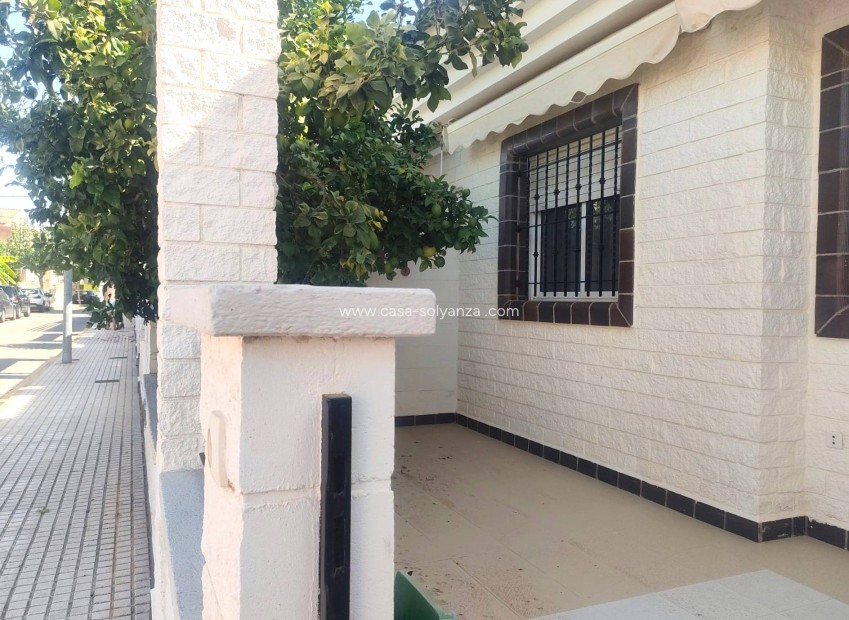 Resale - Townhouse - Pilar de la Horadada - La Torre De La Horadada