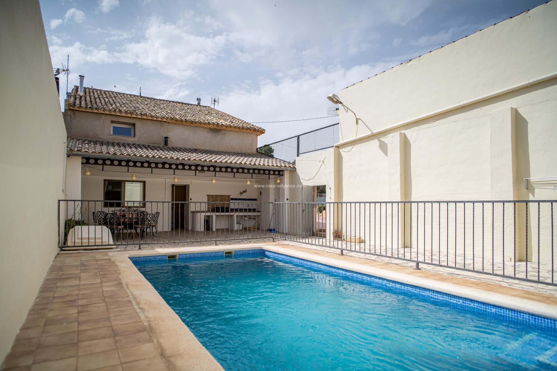 Resale - Townhouse - Pinoso - El Paredon