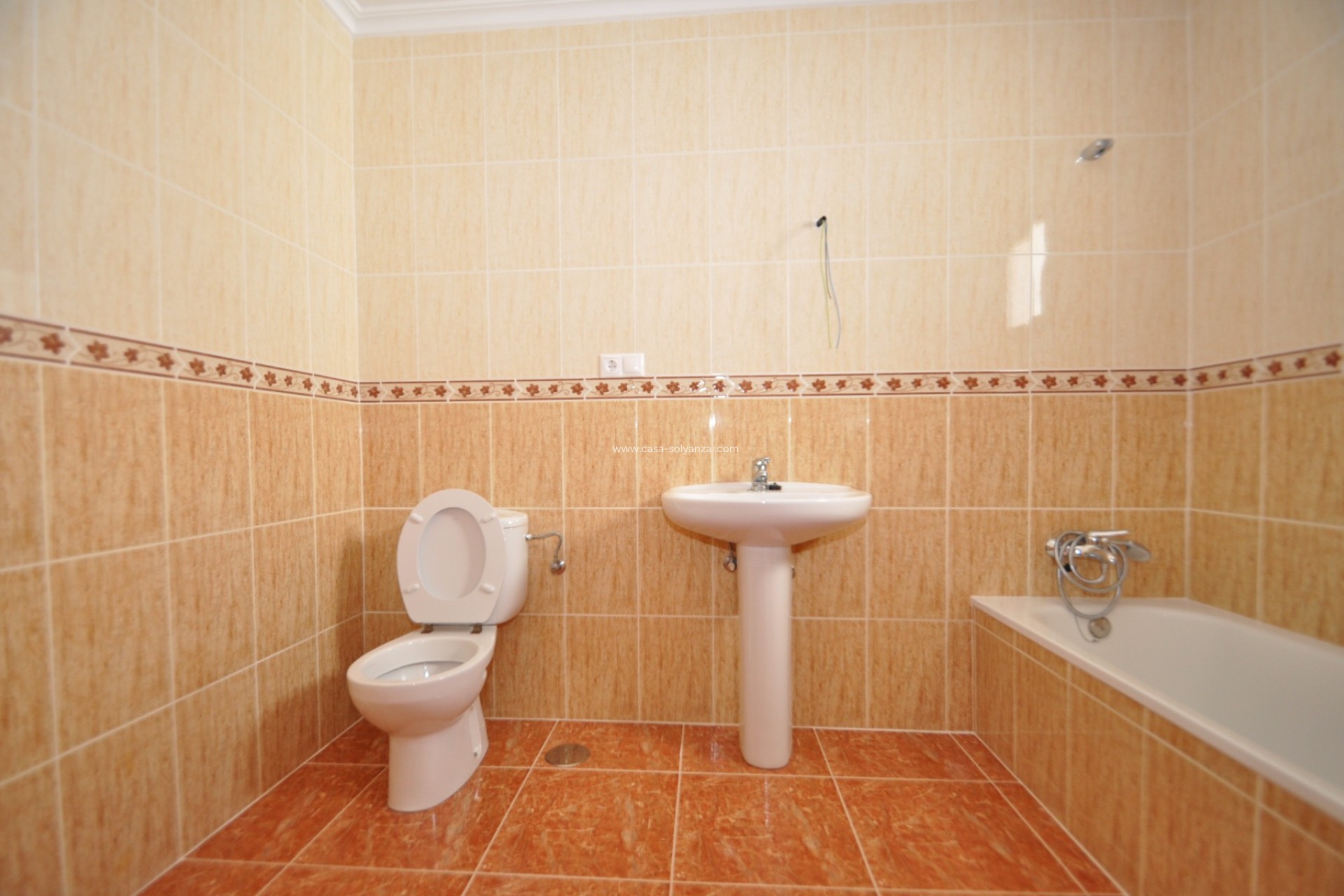 Resale - Townhouse - Pinoso - Inland