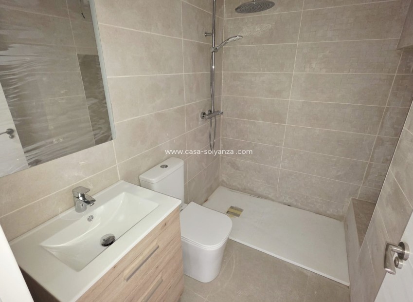 Resale - Townhouse - Pinoso - Inland