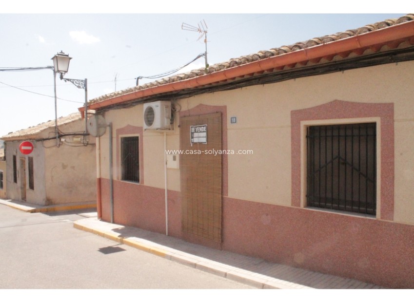 Resale - Townhouse - Pinoso - Inland