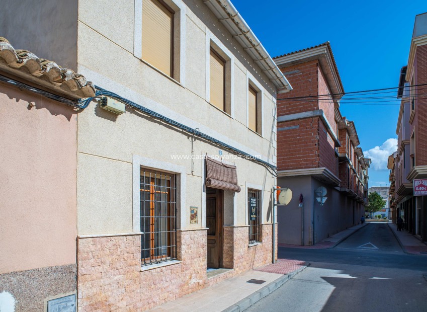Resale - Townhouse - Pinoso - To be