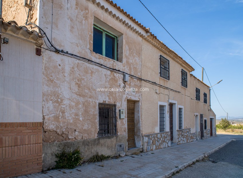 Resale - Townhouse - Raspay - Calle Enrique Canto 4 be