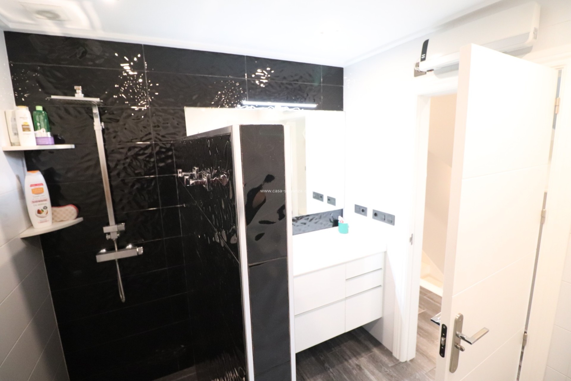 Resale - Townhouse - Redovan - Redovan - Town