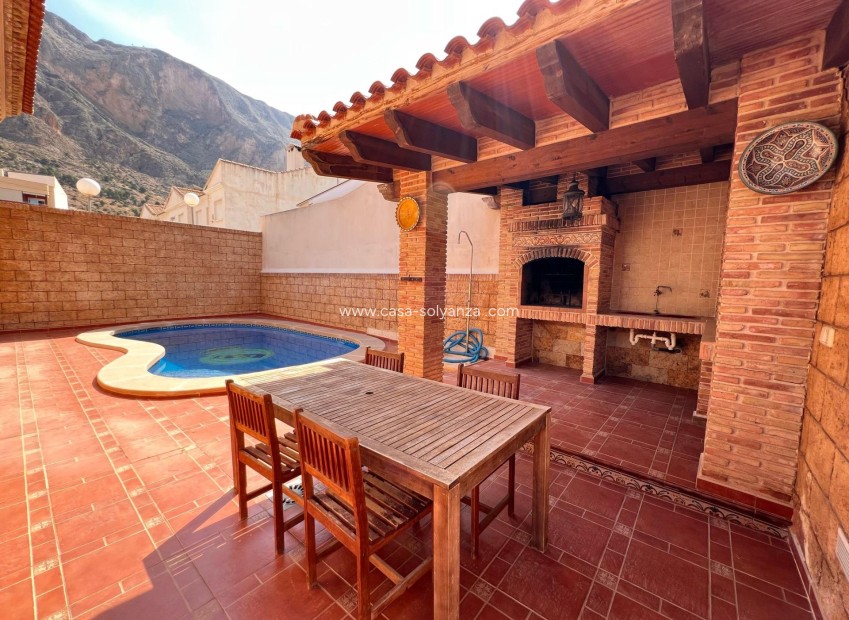 Resale - Townhouse - Redován