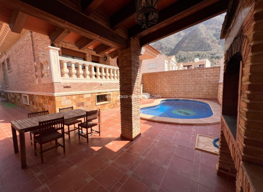 Resale - Townhouse - Redován