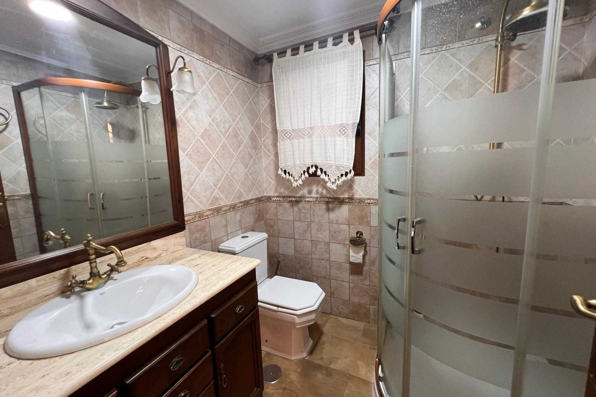 Resale - Townhouse - Redován