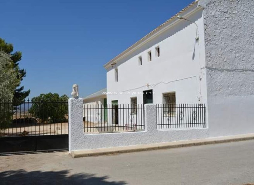 Resale - Townhouse - Rodriguillo - Inland