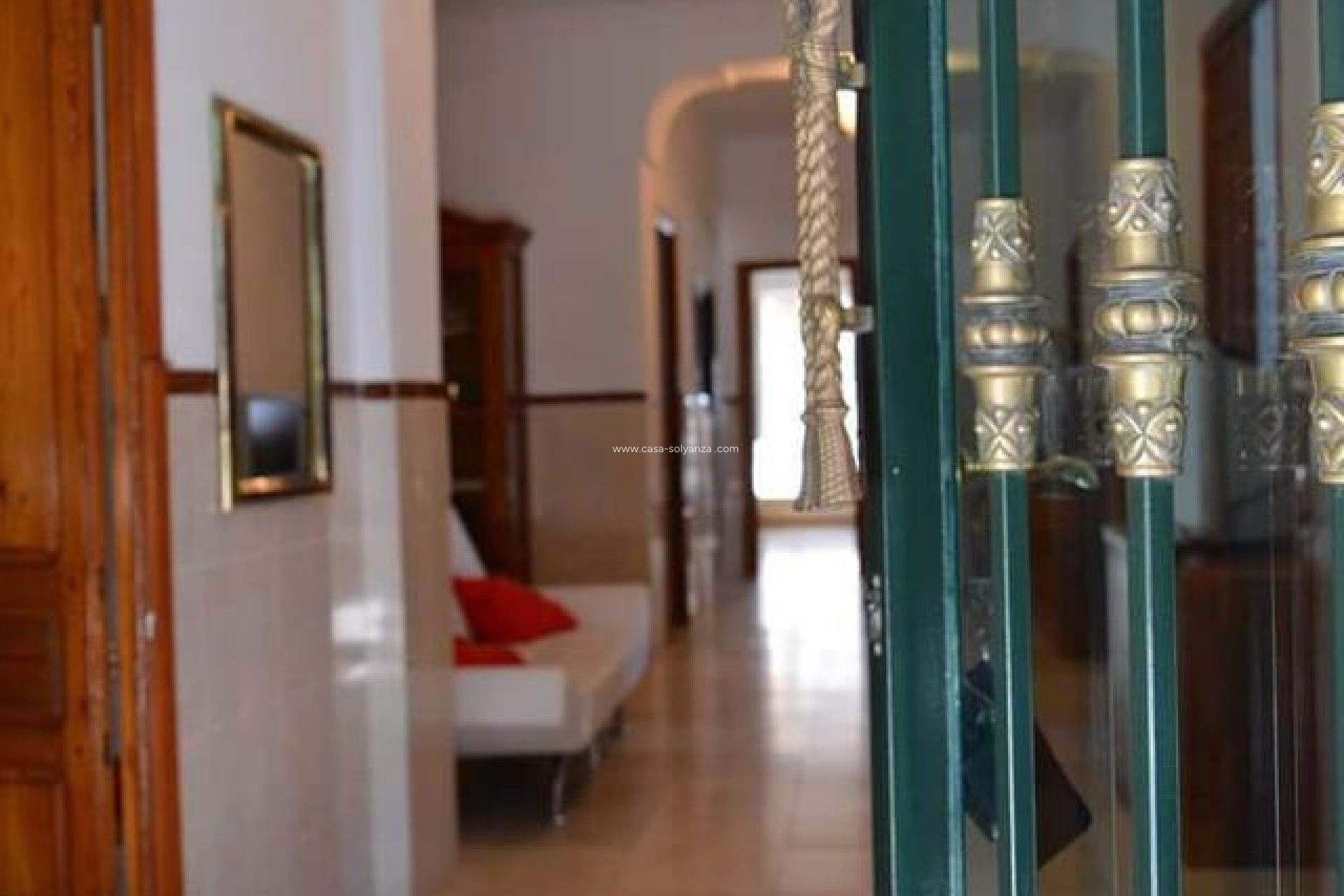 Resale - Townhouse - Rodriguillo - Inland