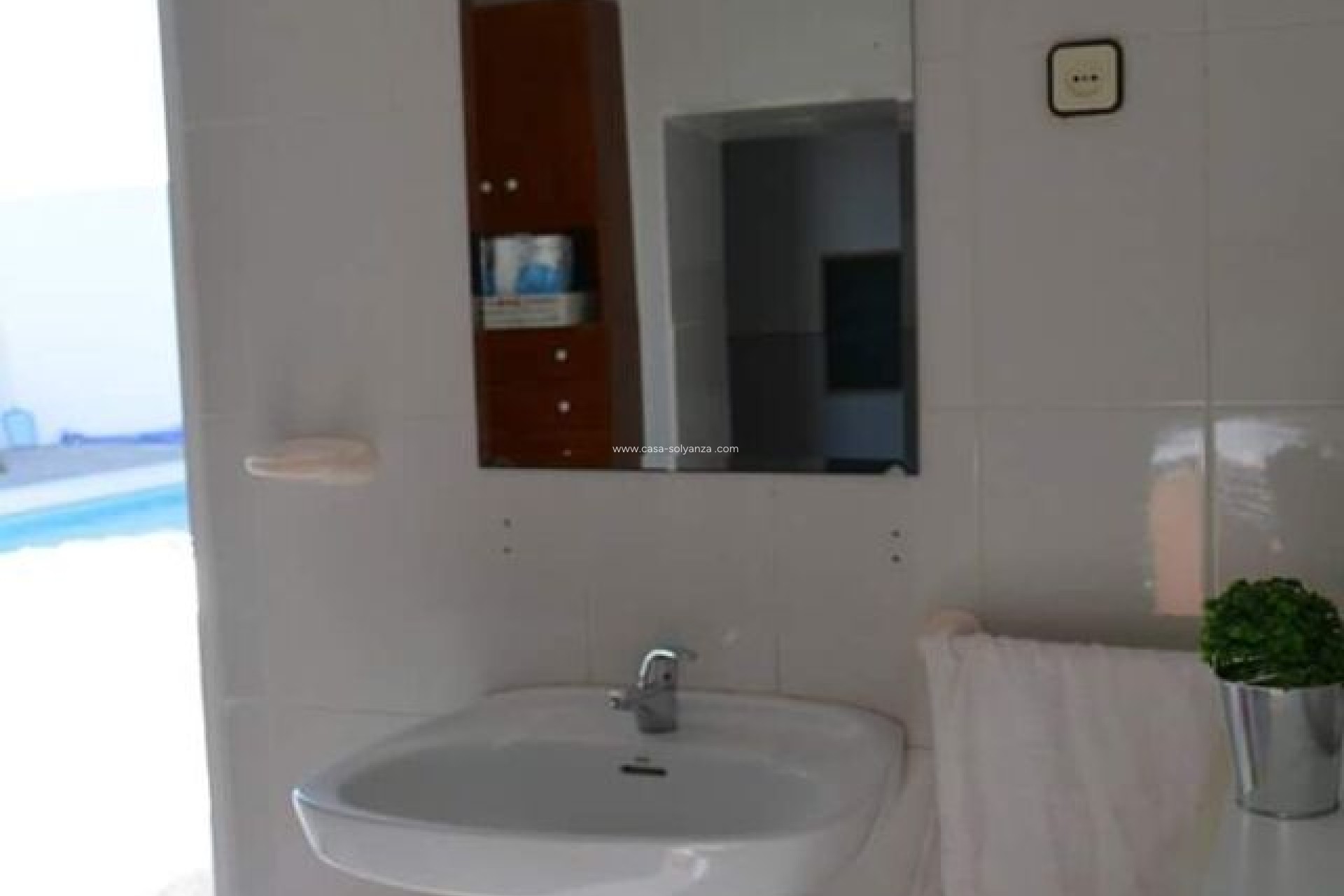 Resale - Townhouse - Rodriguillo - Inland