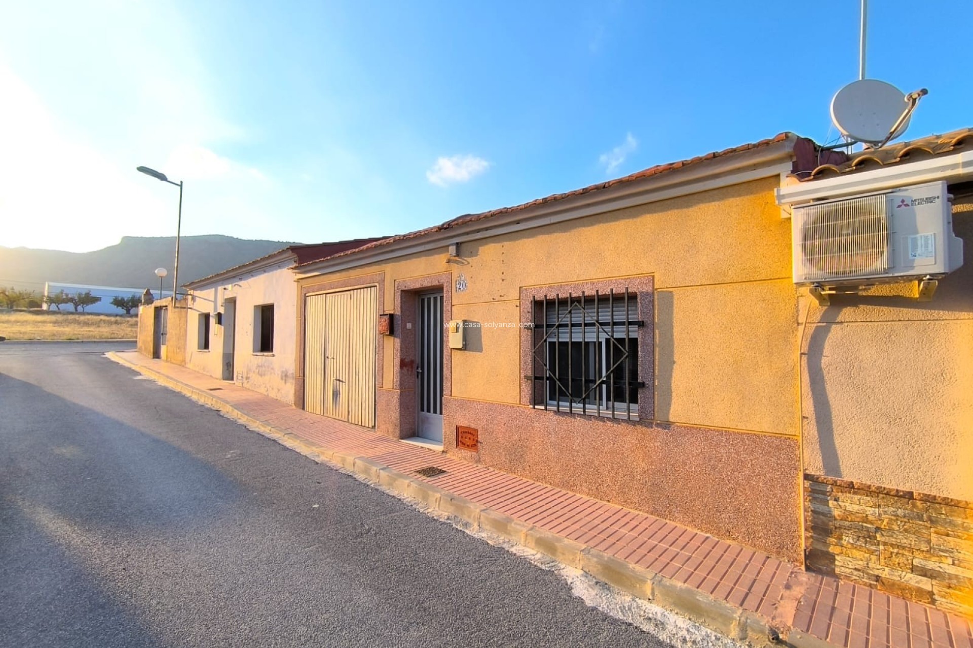 Resale - Townhouse - Salinas - Inland