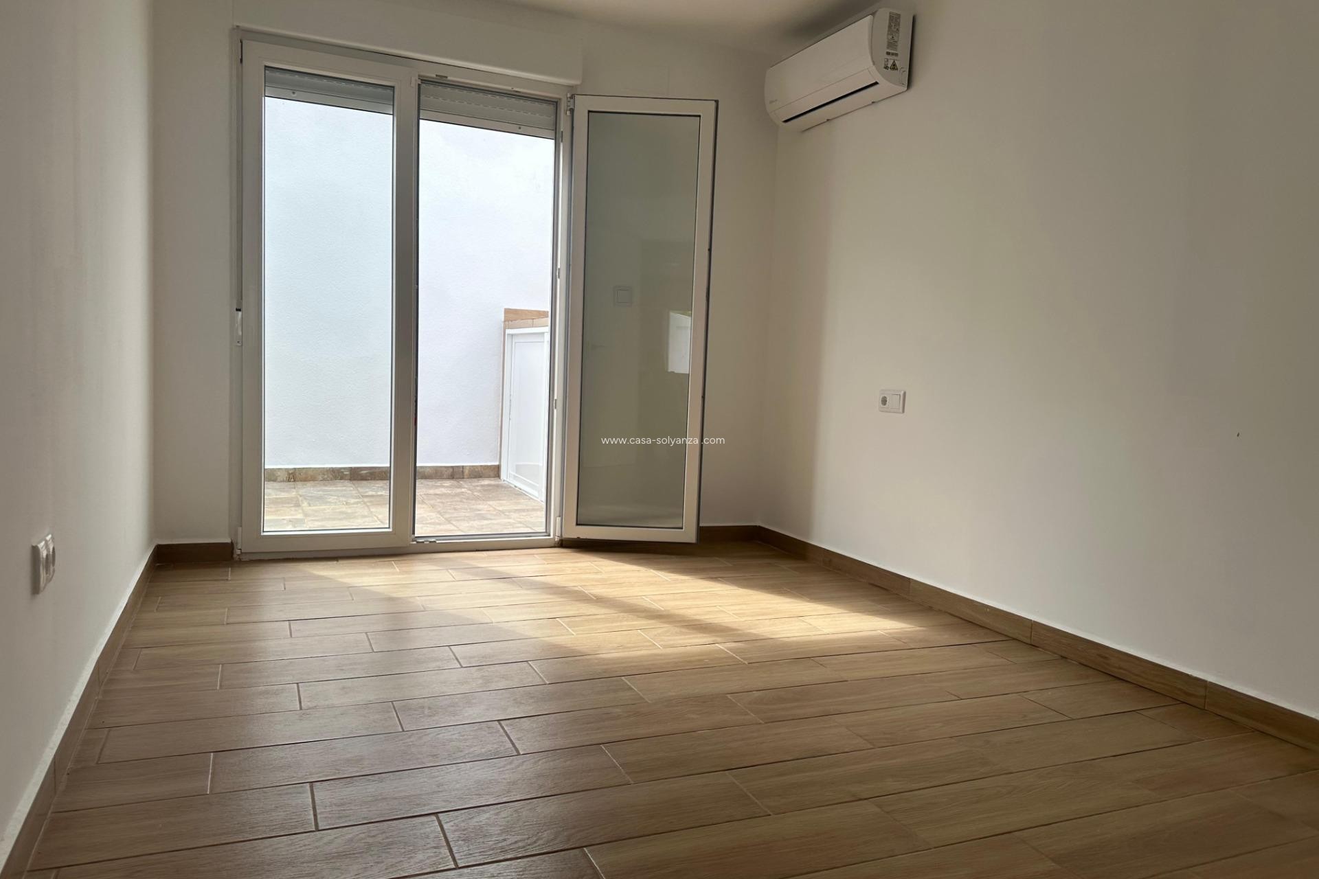 Resale - Townhouse - San javier - El Mirador