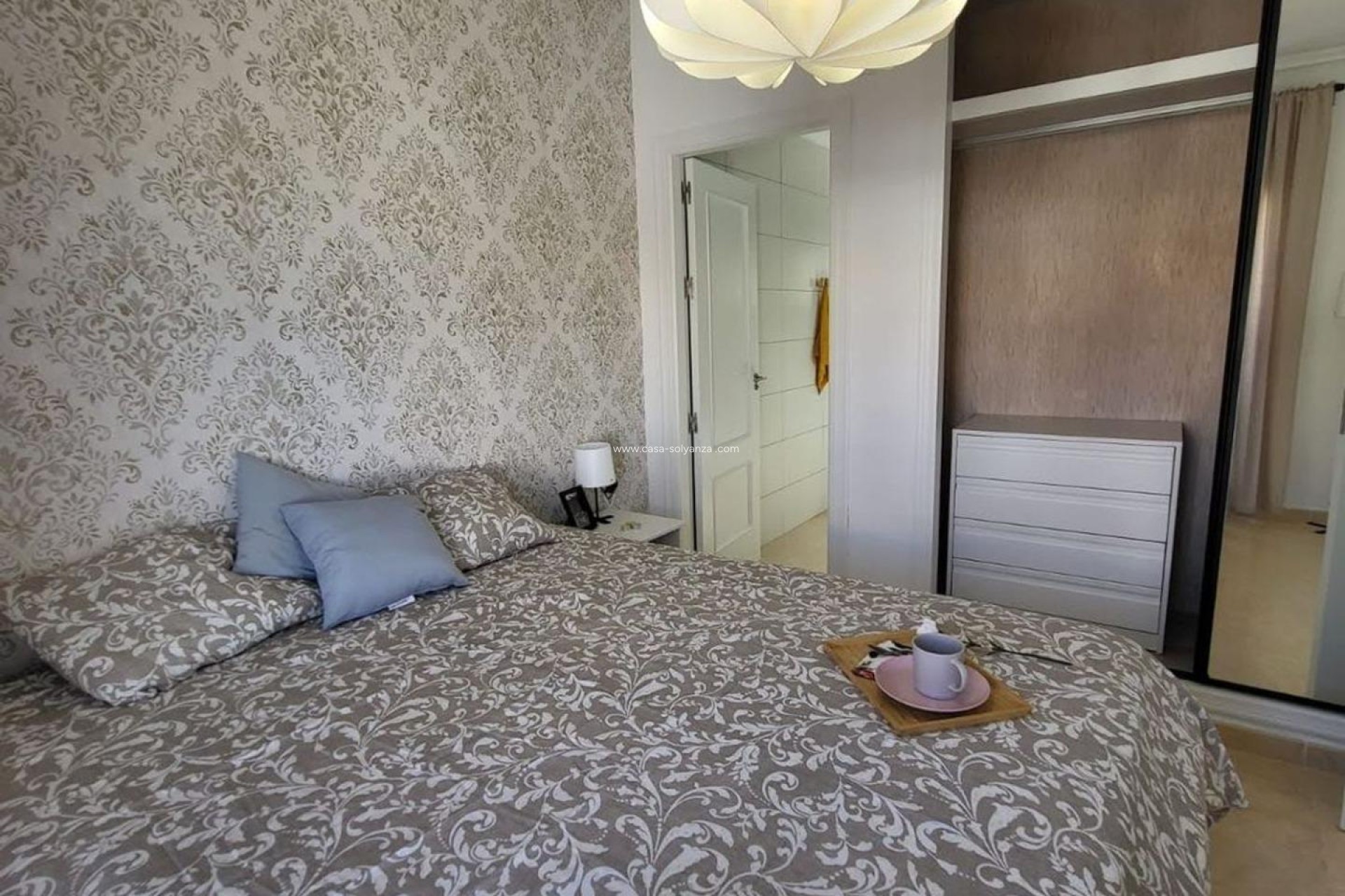 Resale - Townhouse - San Miguel de Salinas - Ciudad de las comunicaciones