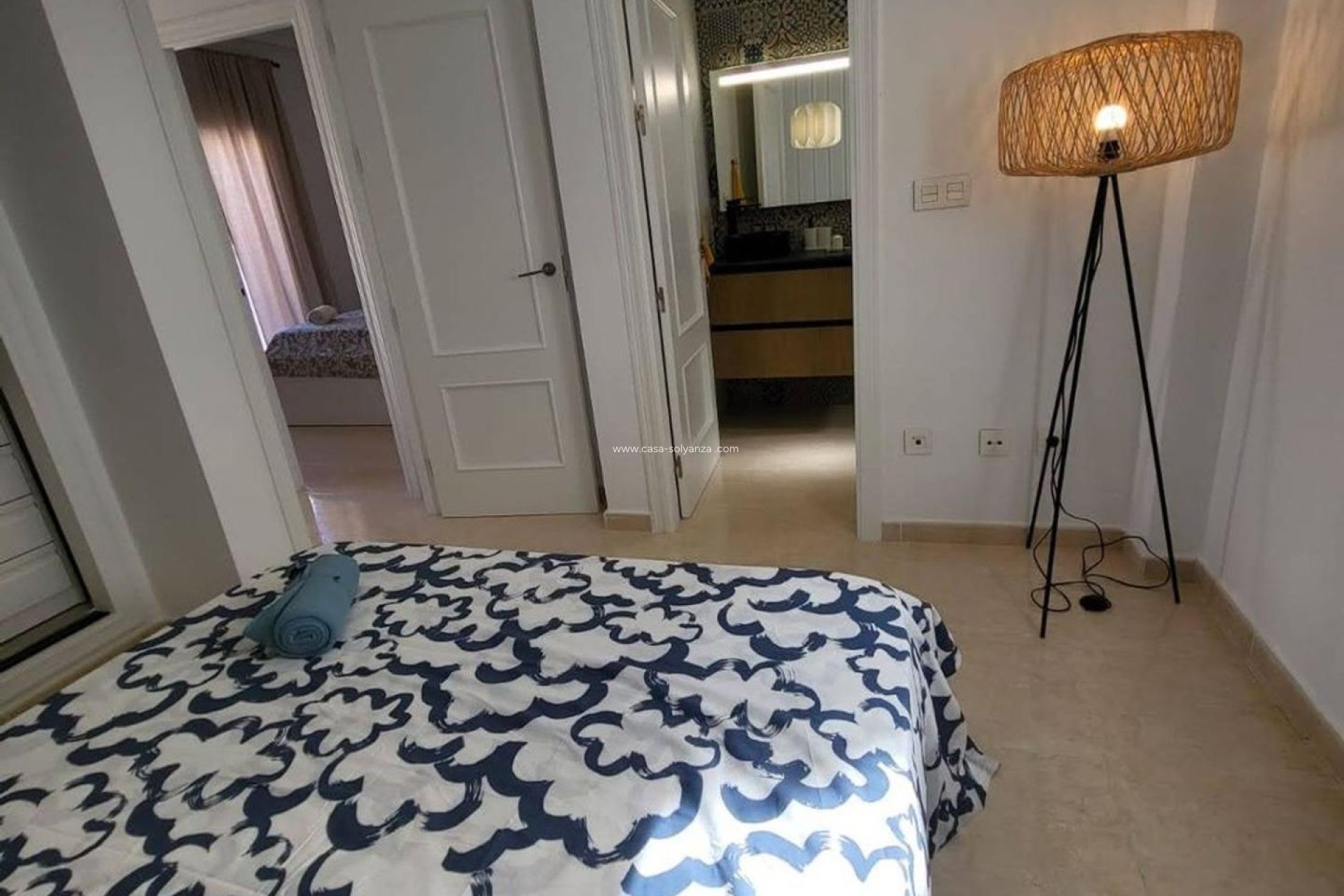 Resale - Townhouse - San Miguel de Salinas - Ciudad de las comunicaciones