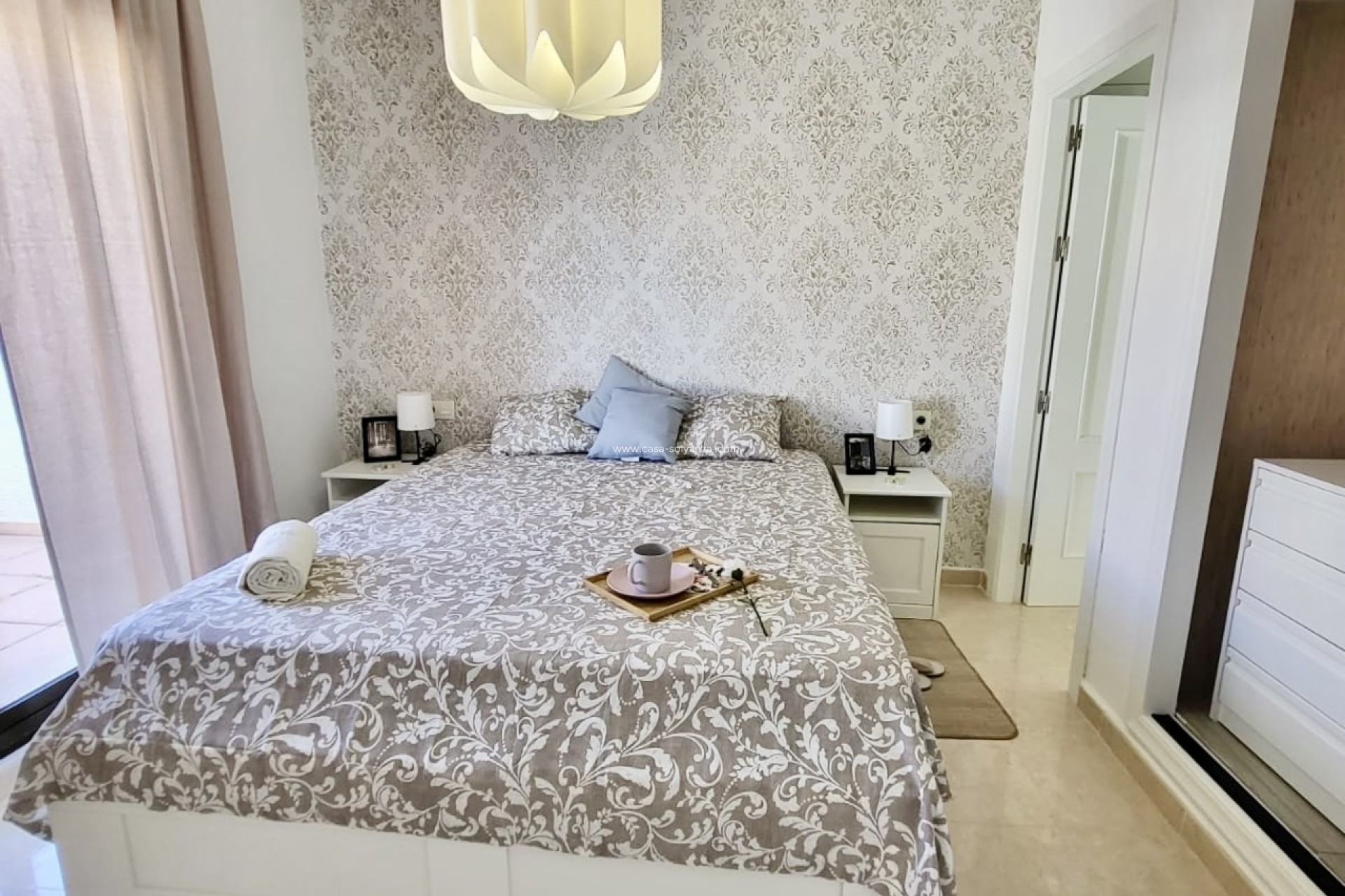 Resale - Townhouse - San Miguel de Salinas - Inland