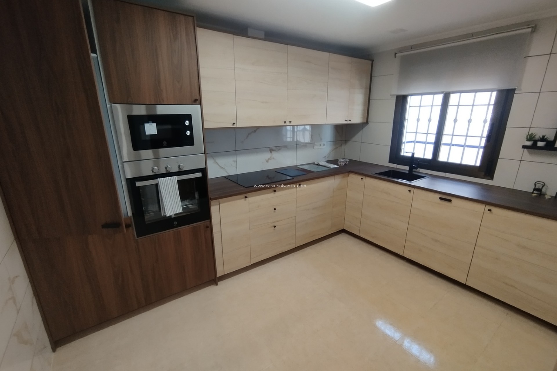 Resale - Townhouse - San Miguel de Salinas - Inland