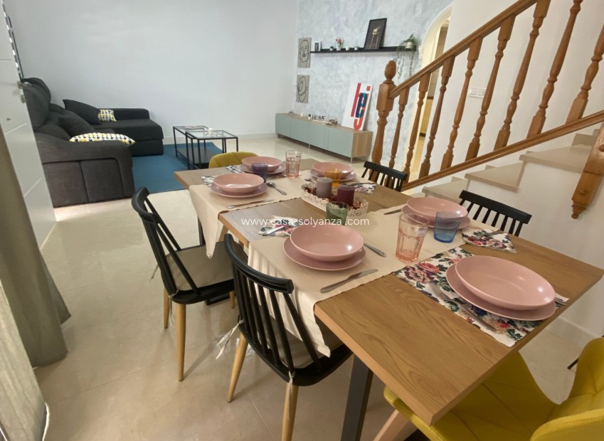 Resale - Townhouse - San Miguel de Salinas - Inland