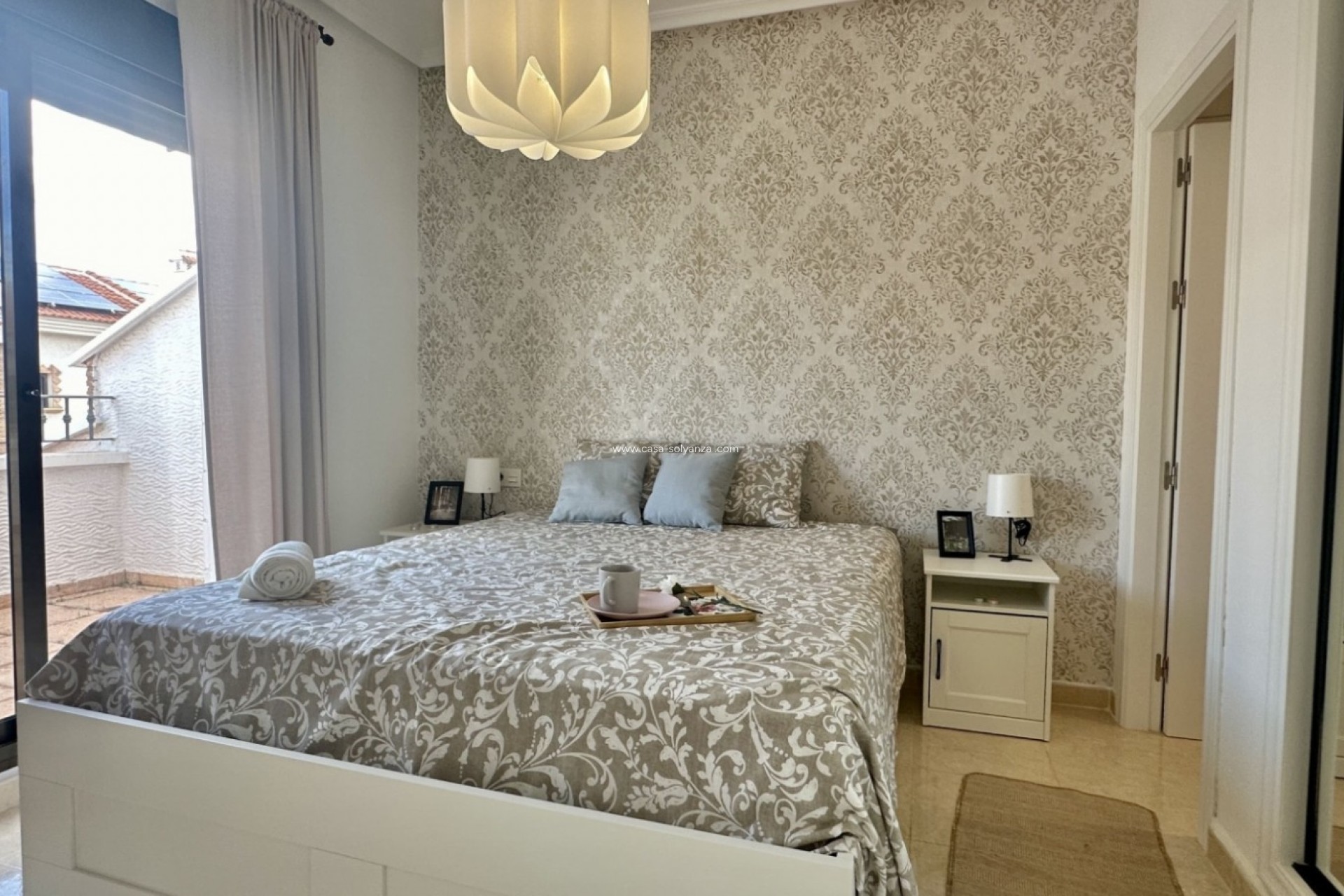 Resale - Townhouse - San Miguel de Salinas - Inland