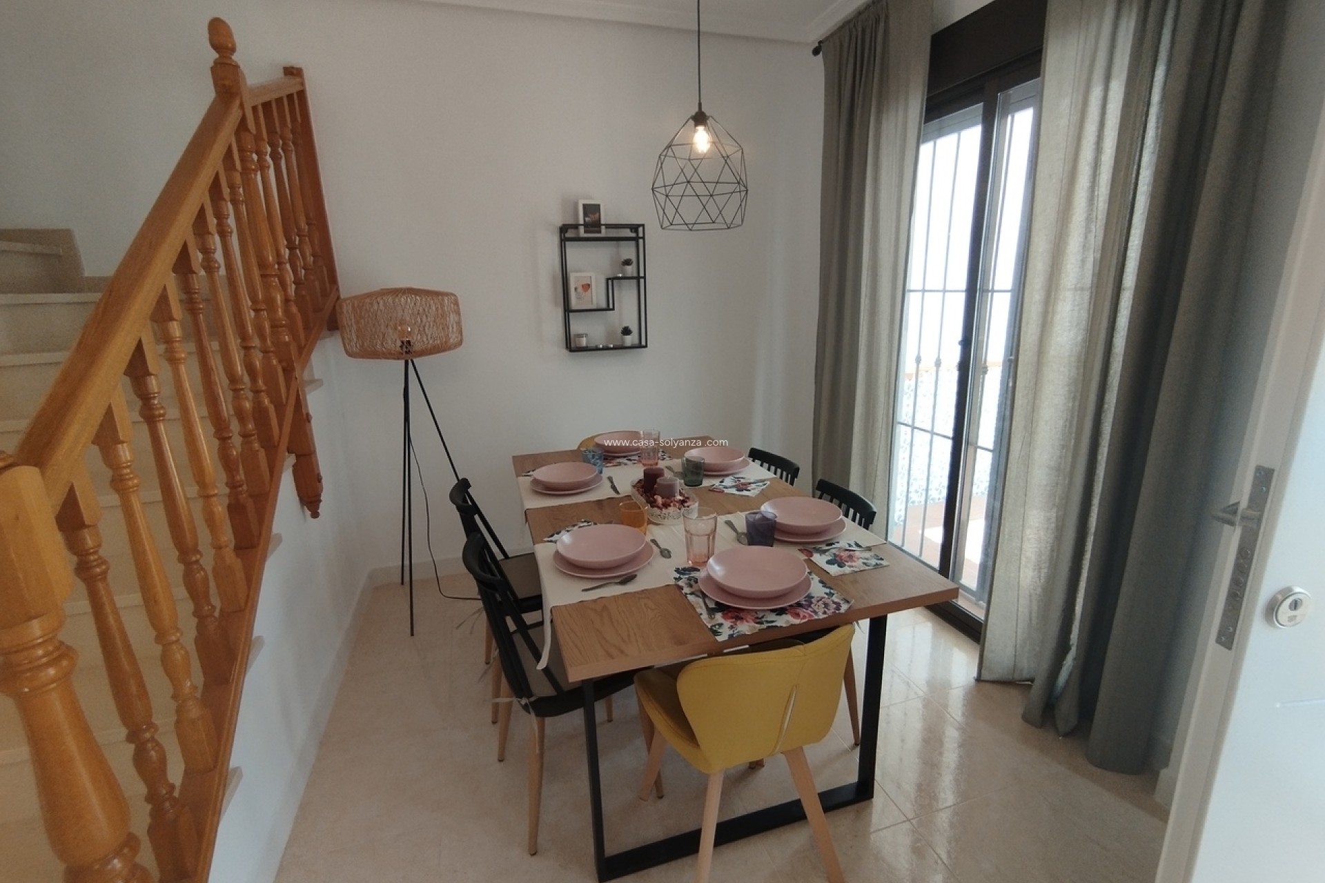 Resale - Townhouse - San Miguel de Salinas - Inland
