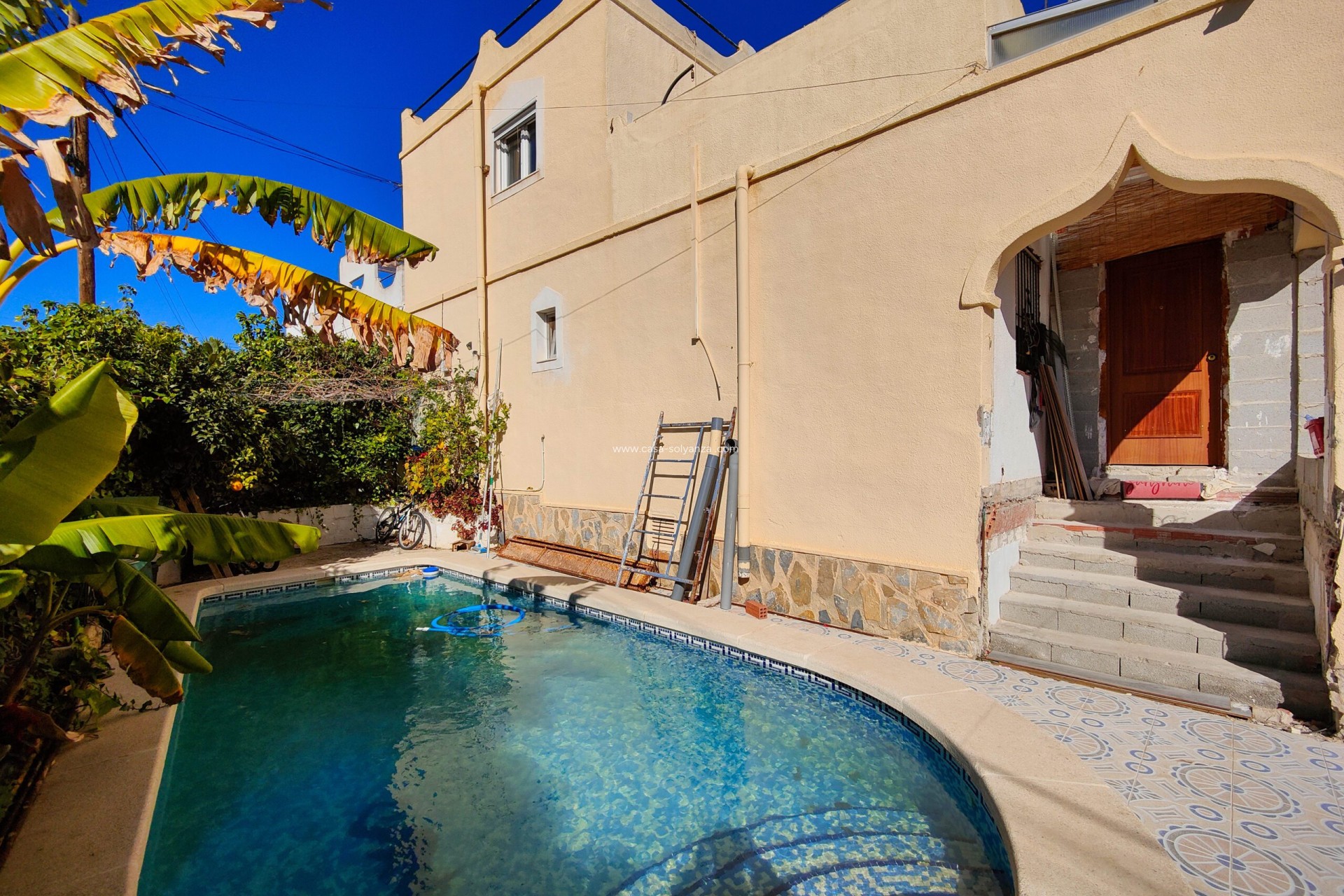 Resale - Townhouse - San Miguel de Salinas - Inland