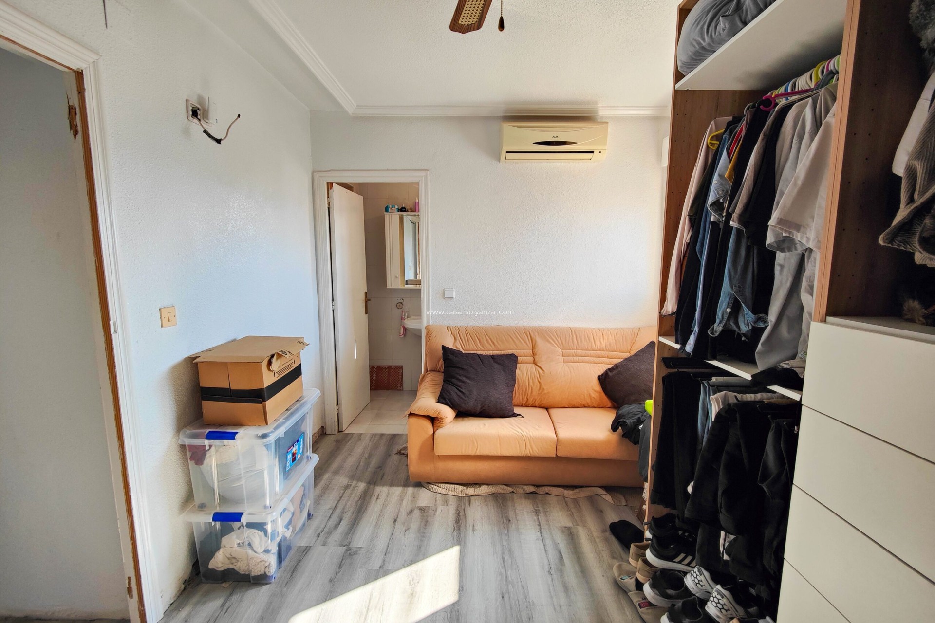 Resale - Townhouse - San Miguel de Salinas - Inland