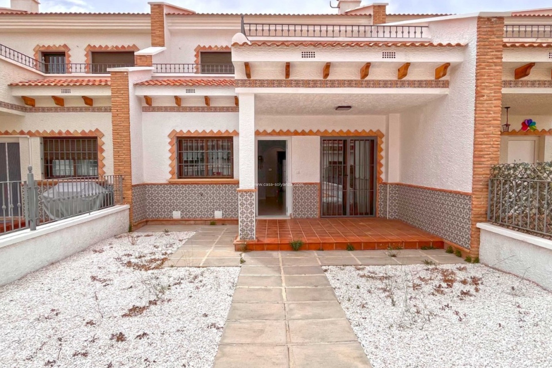 Resale - Townhouse - San Miguel de Salinas - Inland