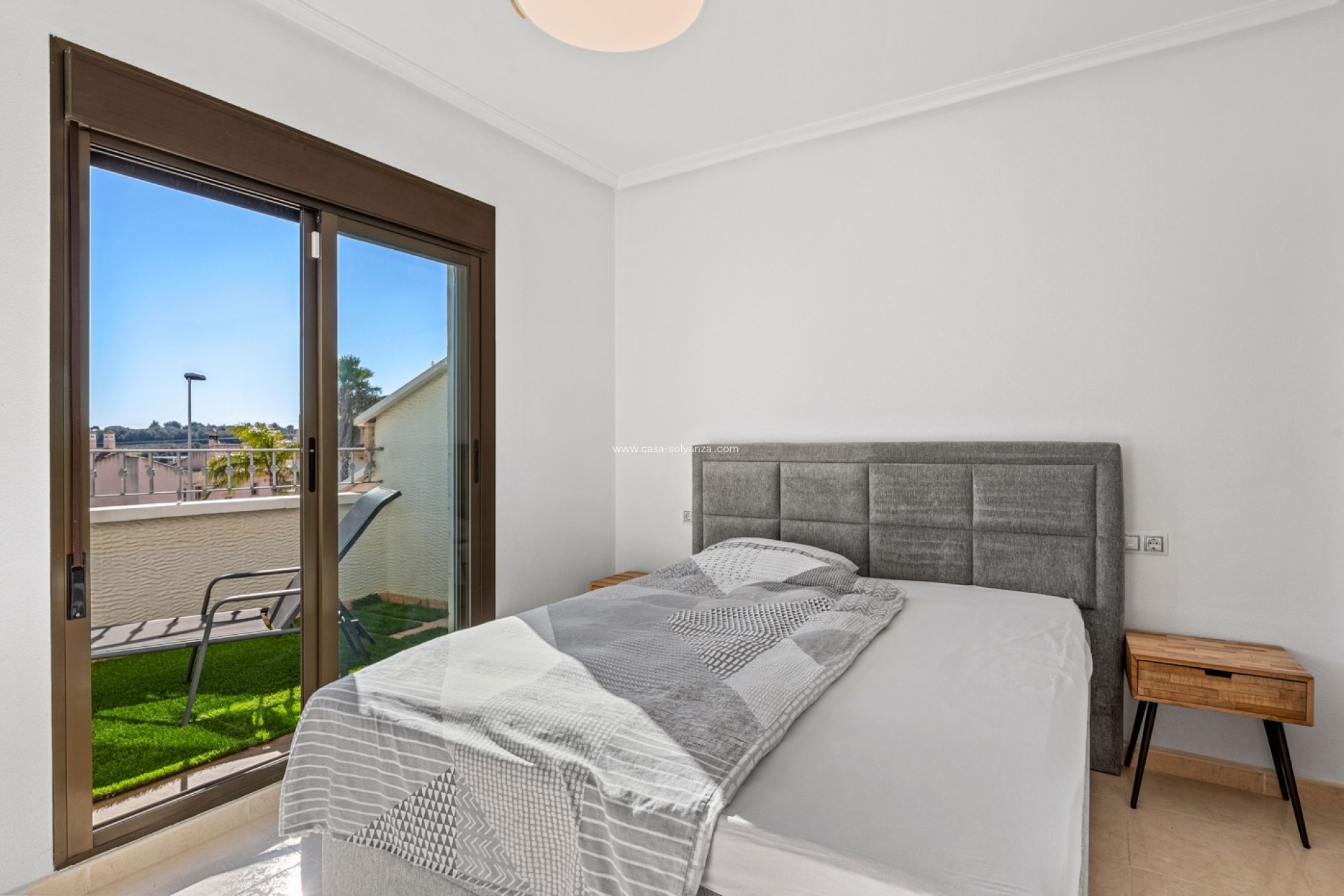 Resale - Townhouse - San Miguel de Salinas - Inland