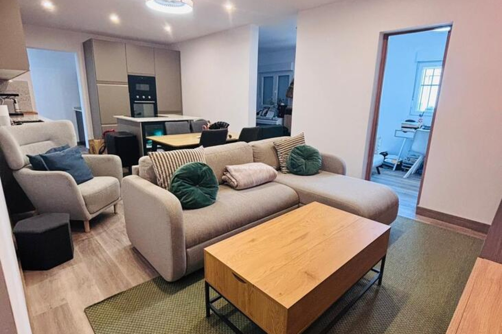 Resale - Townhouse - San Miguel de Salinas - Inland