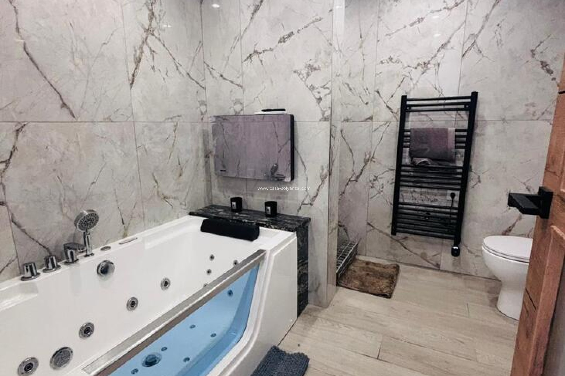 Resale - Townhouse - San Miguel de Salinas - Inland