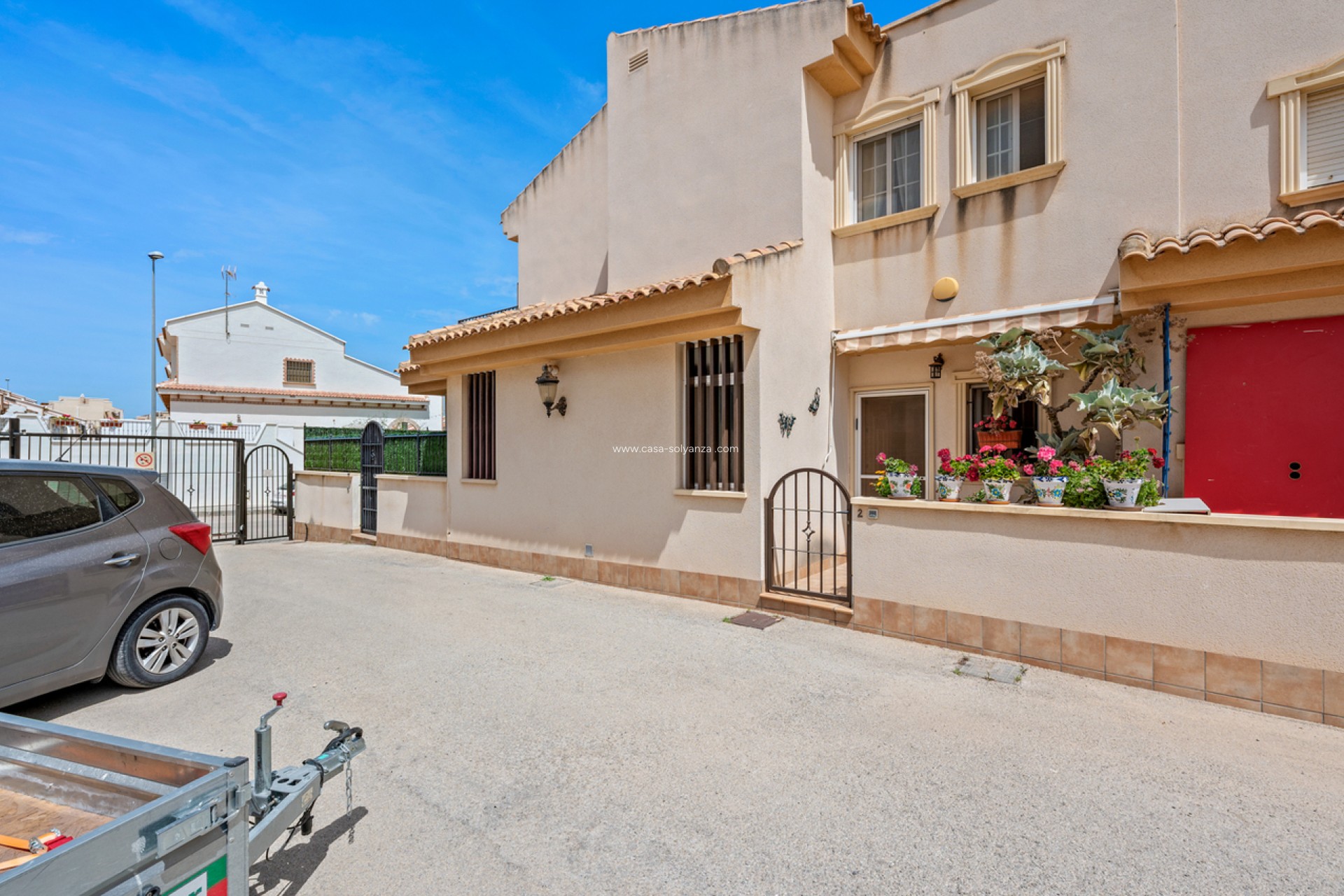 Resale - Townhouse - San Miguel de Salinas - Inland