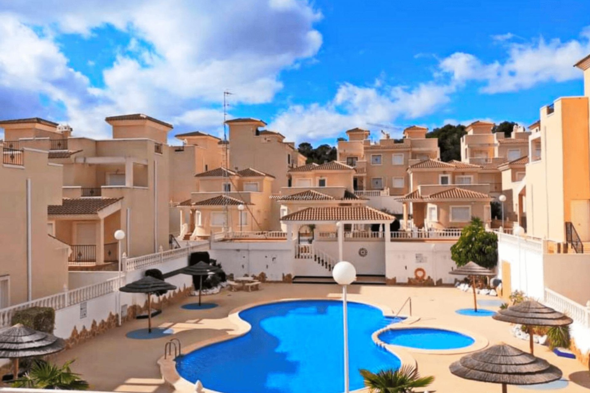 Resale - Townhouse - San Miguel de Salinas - Mirador De San Miguel
