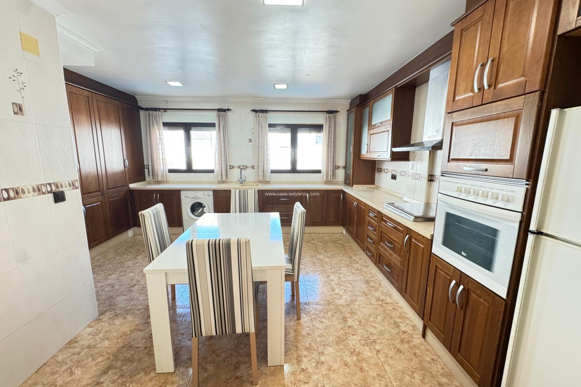 Resale - Townhouse - San Miguel de Salinas