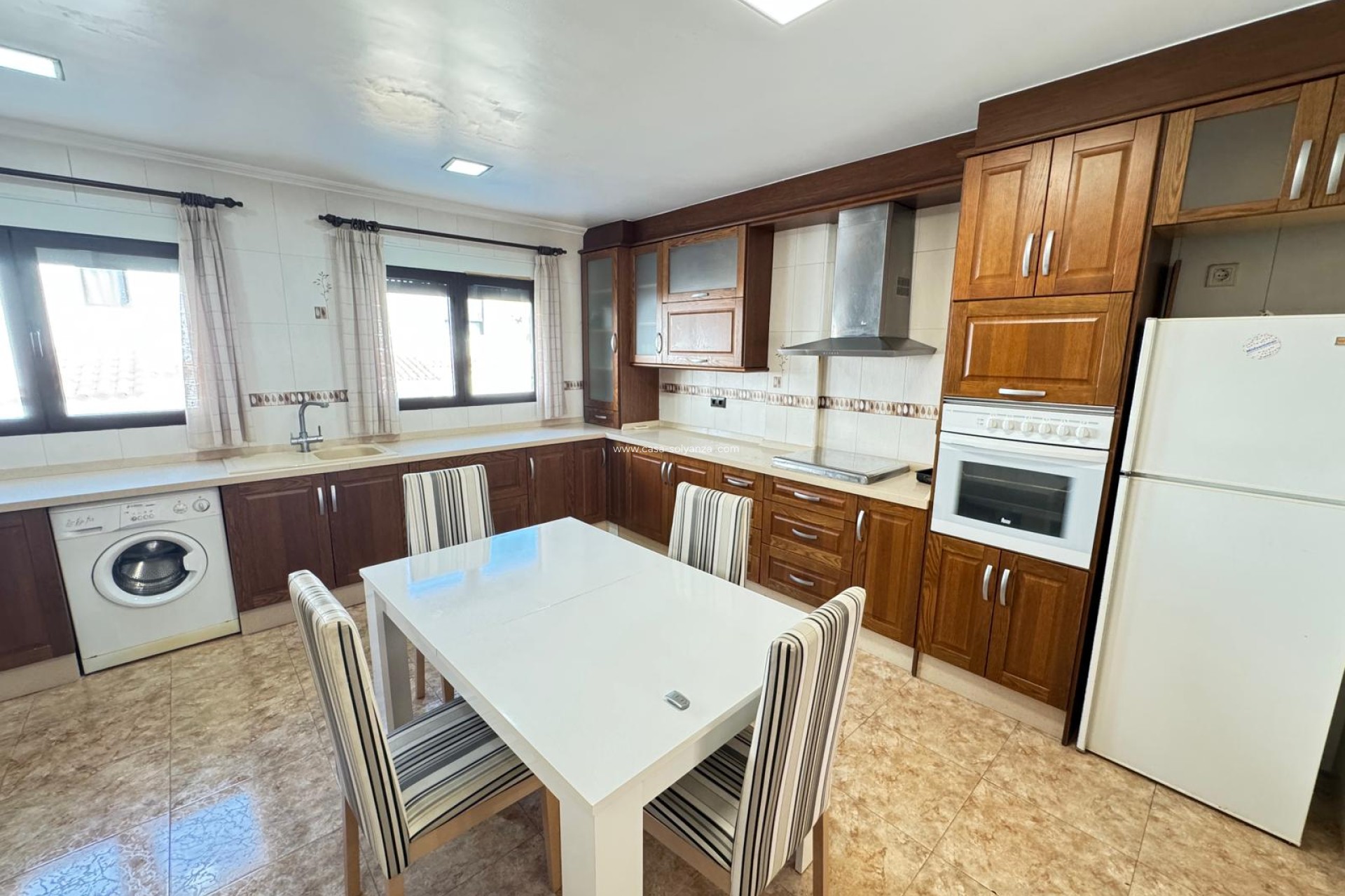 Resale - Townhouse - San Miguel de Salinas