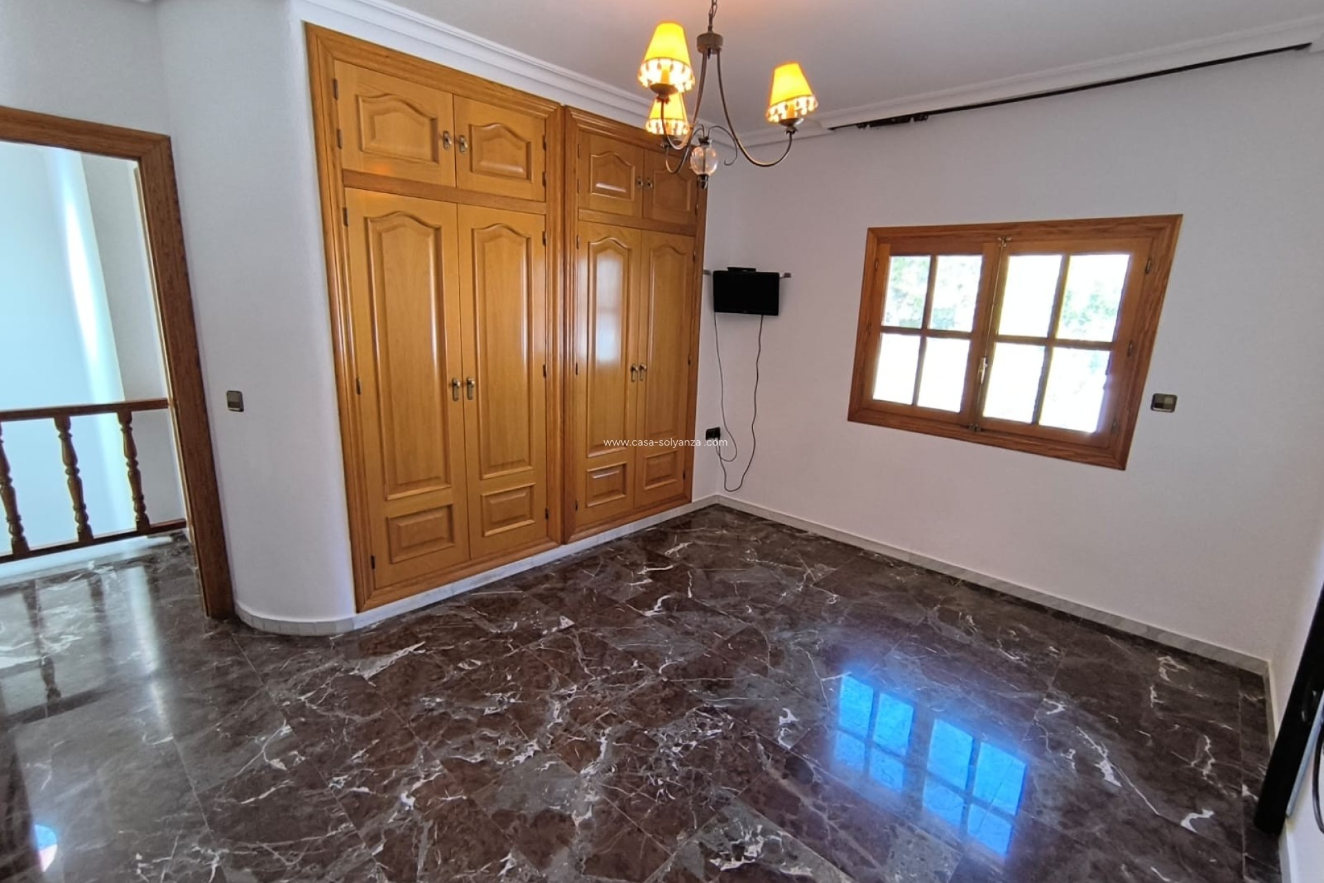 Resale - Townhouse - Sax - Inland