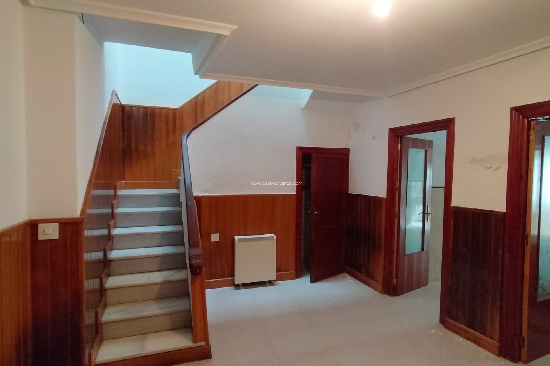 Resale - Townhouse - Sax - Inland