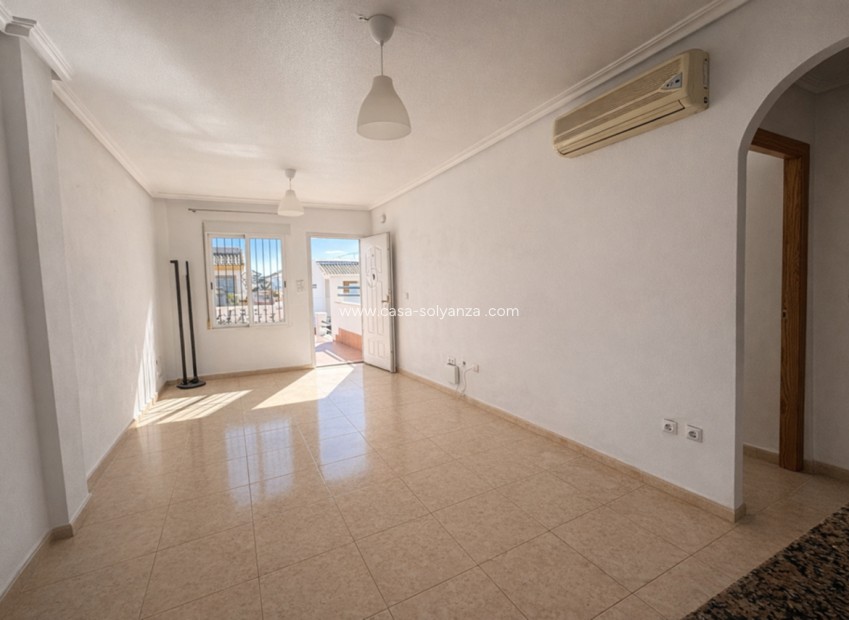 Resale - Townhouse - Sucina - Inland