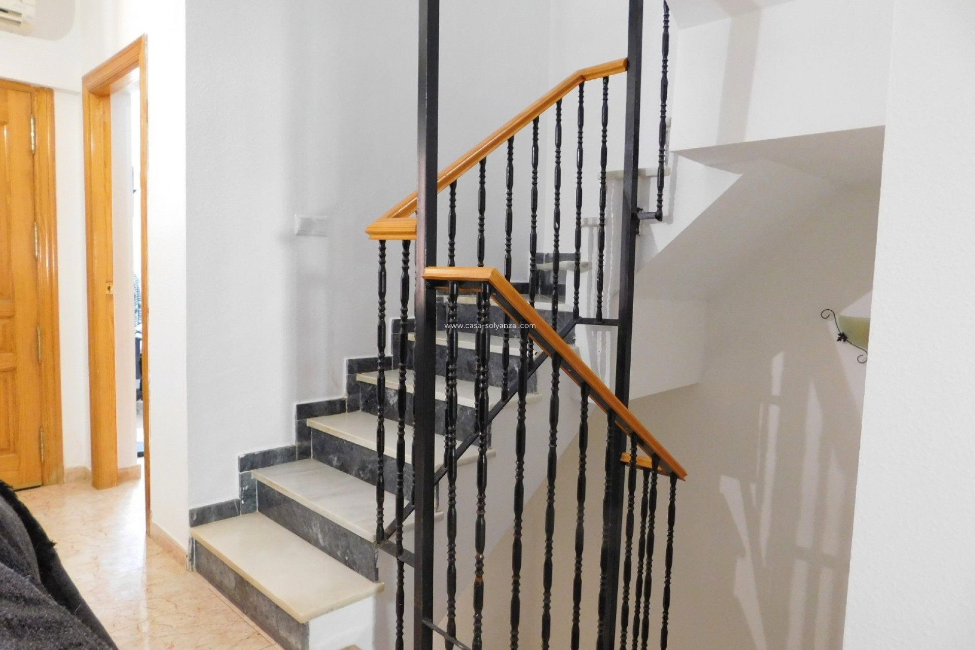 Resale - Townhouse - Torremendo