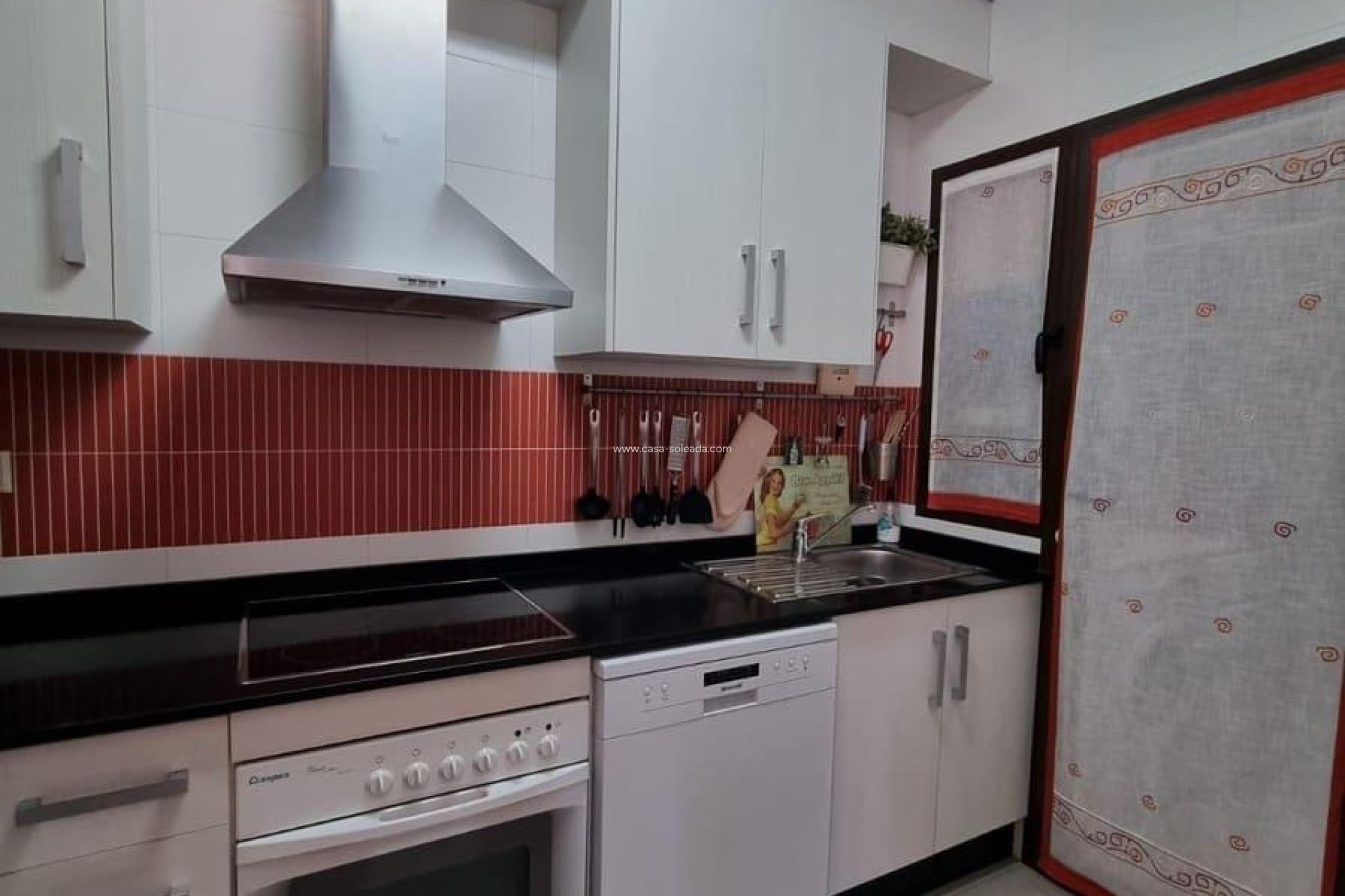 Resale - Townhouse - Torrevieja - Aguas nuevas