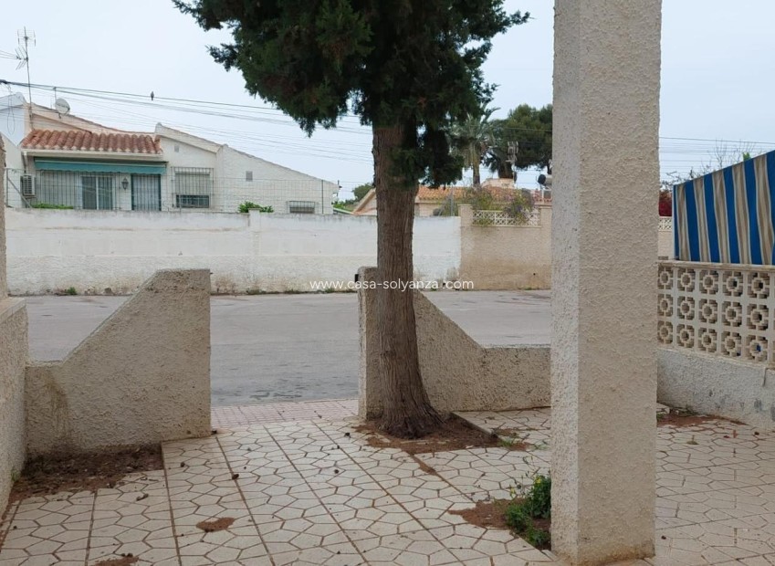 Resale - Townhouse - Torrevieja - Aguas nuevas