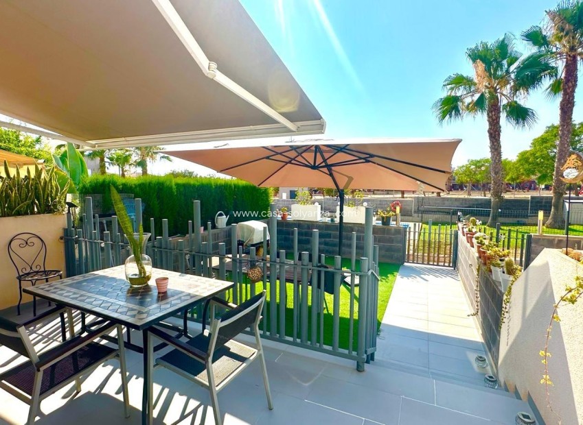 Resale - Townhouse - Torrevieja - Aguas nuevas