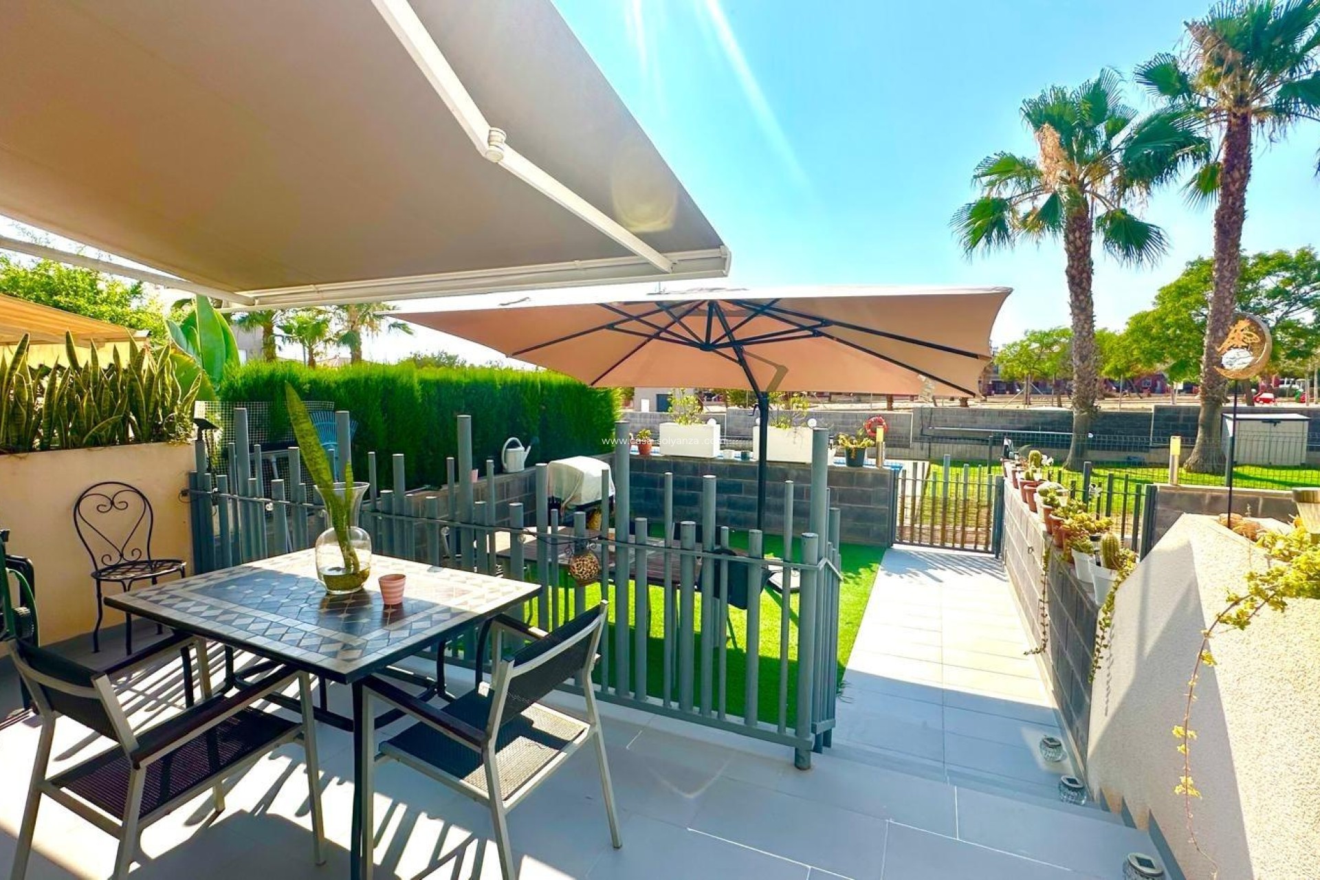 Resale - Townhouse - Torrevieja - Aguas nuevas
