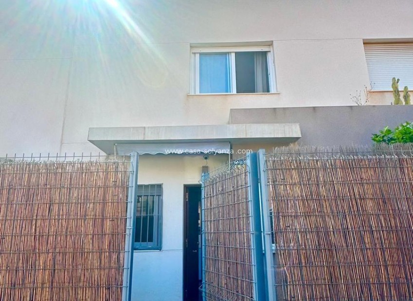 Resale - Townhouse - Torrevieja - Aguas nuevas