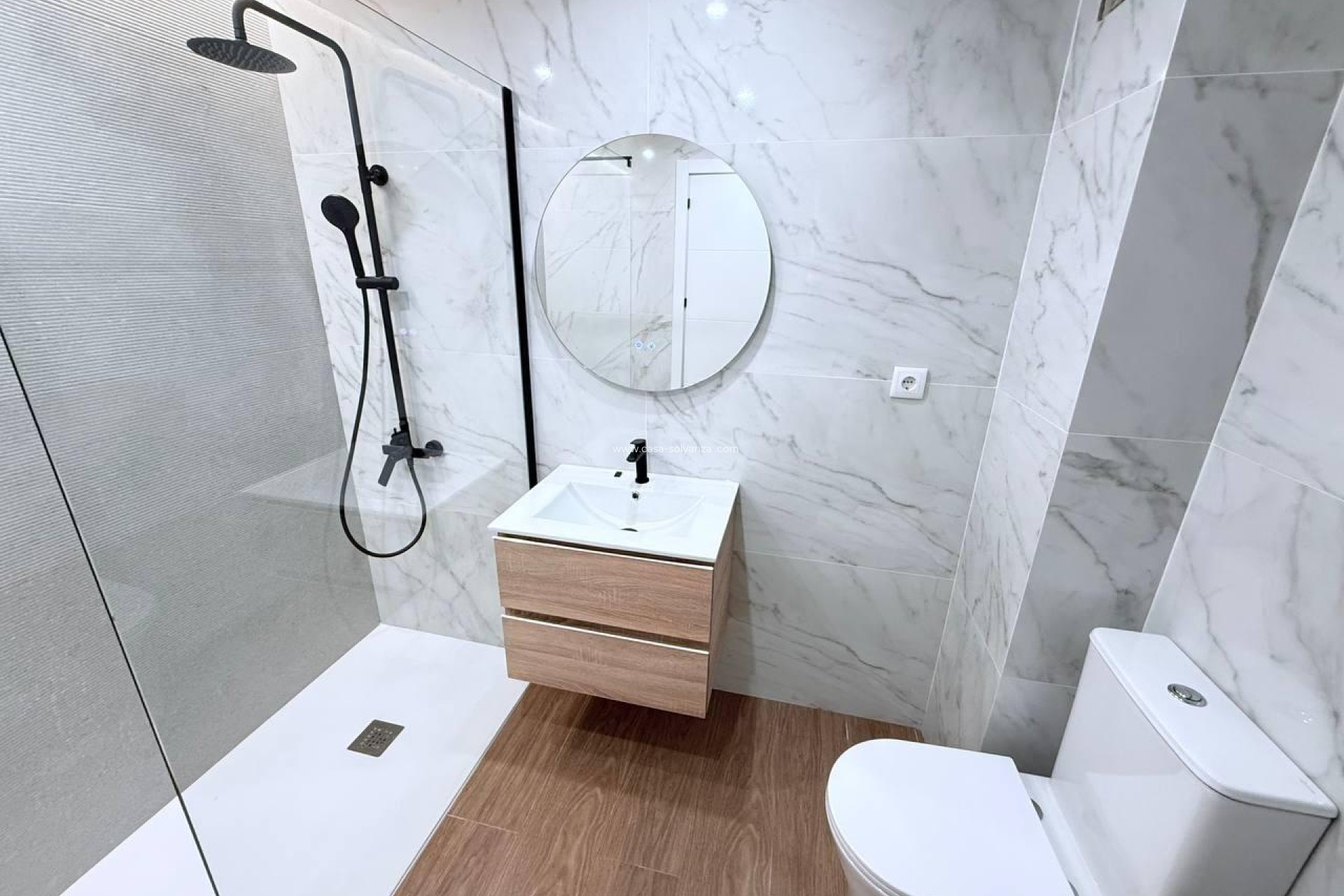 Resale - Townhouse - Torrevieja - Aguas nuevas